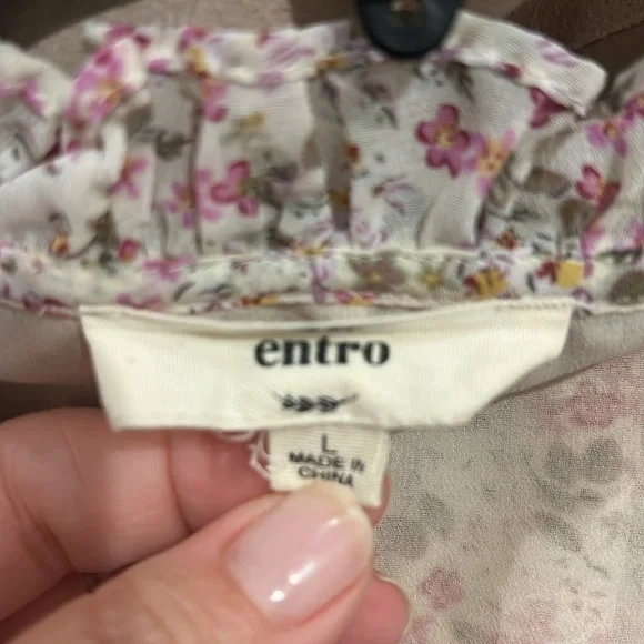 Entro‎ Ruffle Top - Picture 5 of 7